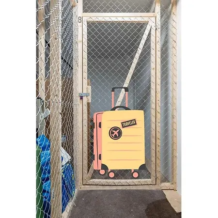 Dinbnb I Mid-city Luxury With Mini Balcony And Smart Tv & Sound System Dom wakacyjny